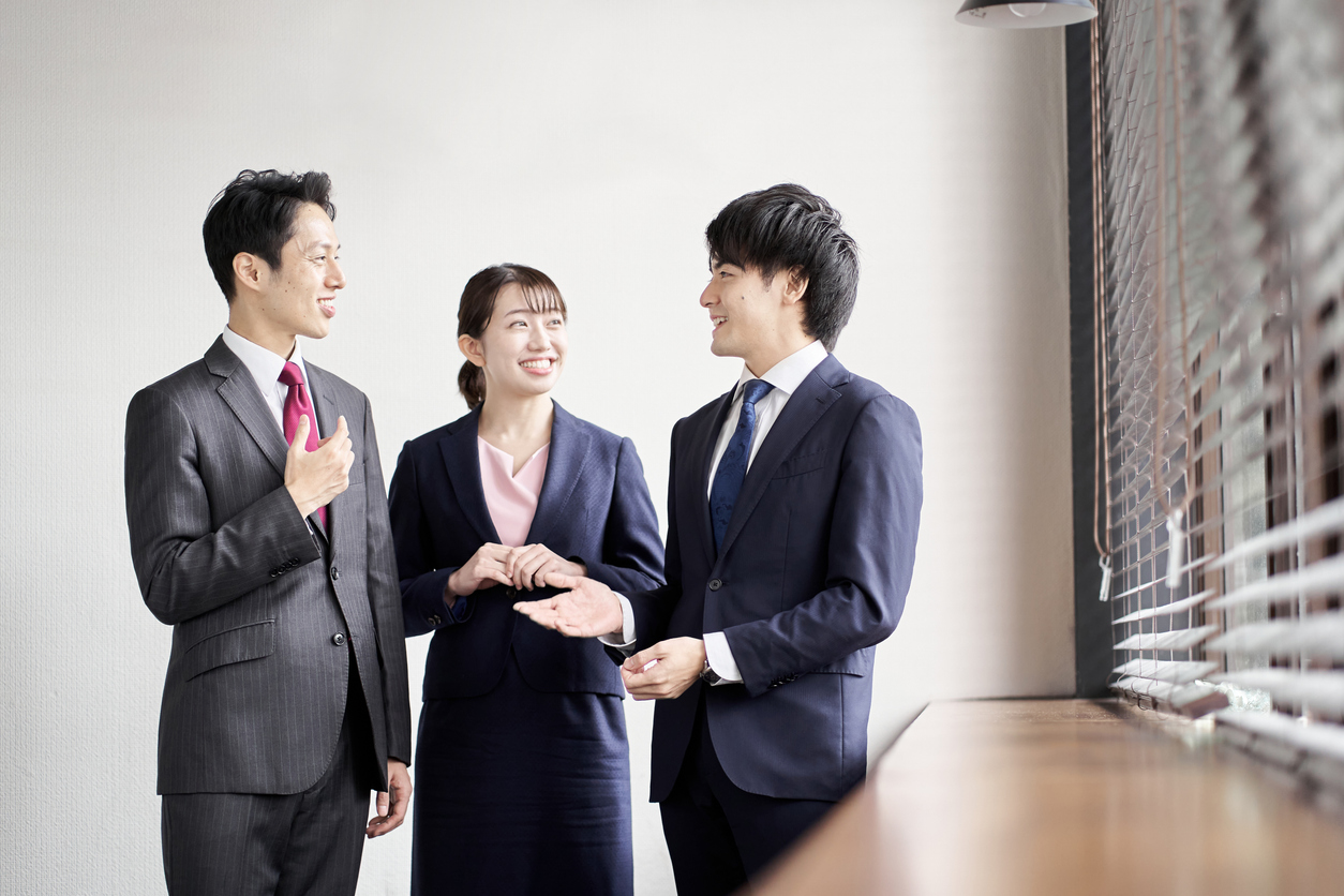 クッション言葉とは？：場面別の使い方と具体例一覧